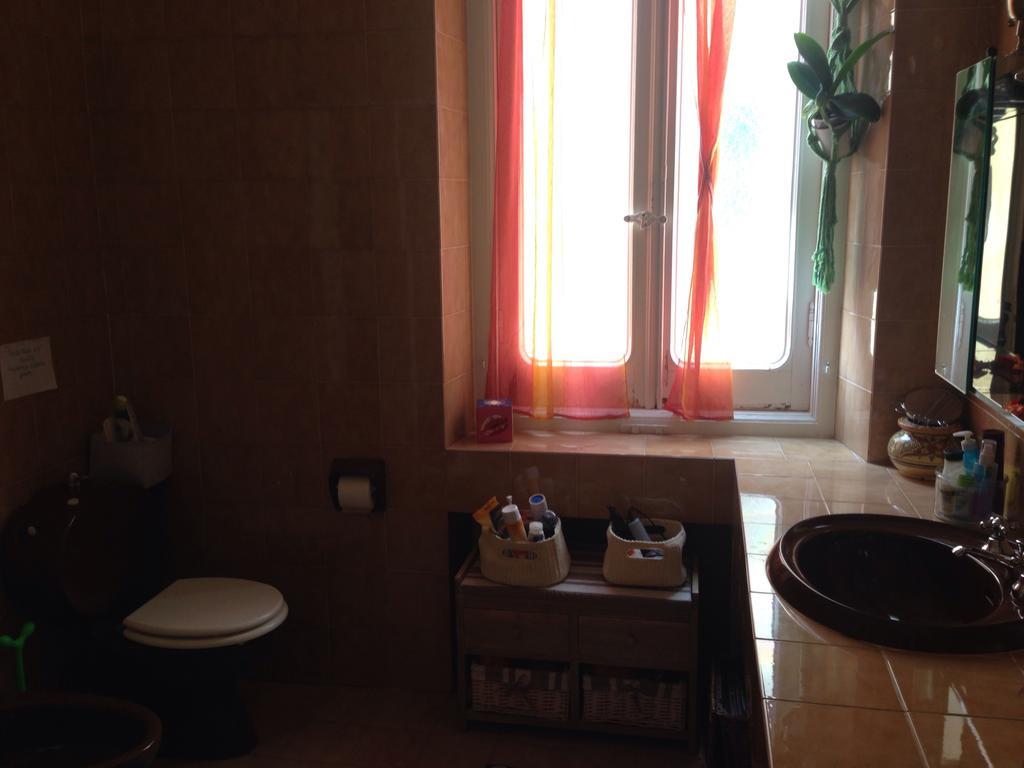 Il Ciottolo Bed & Breakfast Genoa Luaran gambar